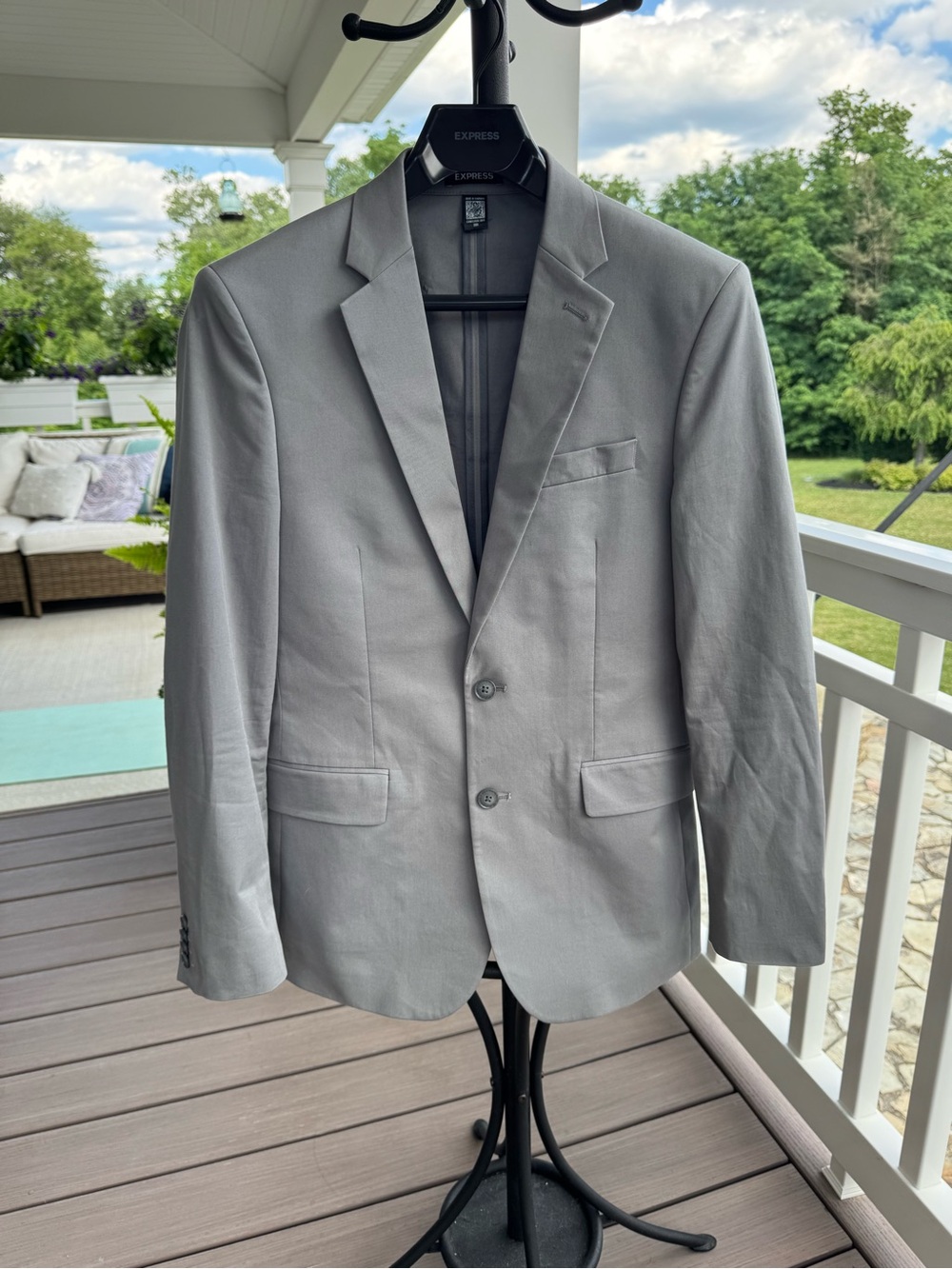 Express Extra Slim Men’s Suit Jacket Blazer 38R Light Gray